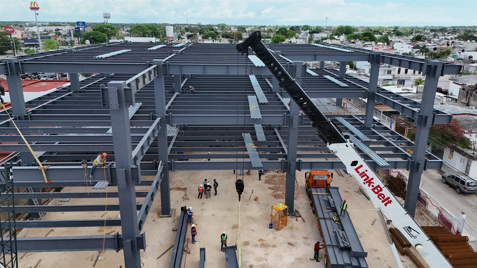 Proyecto de estructura metálica MQMX — ISSSTE Chetumal